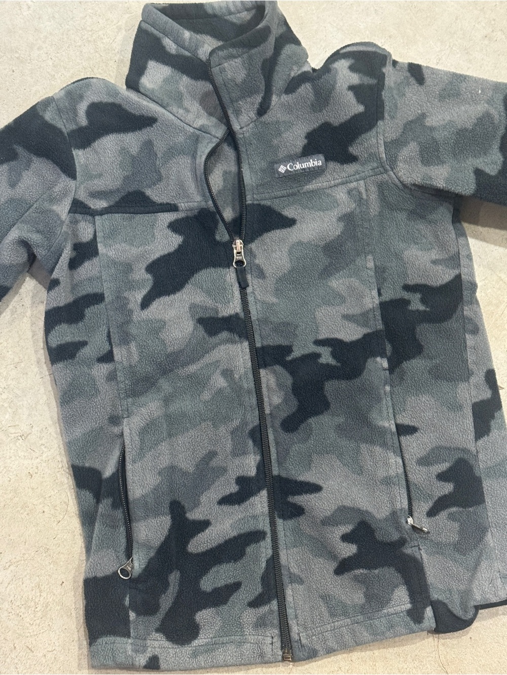 Columbia Gray Camo Fleece Jacket
